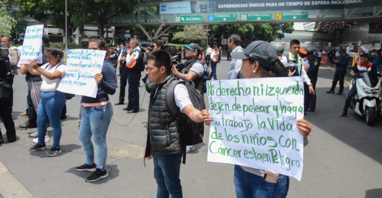 Revista Fundamentos Protestan En El Aicm Por Desabasto De